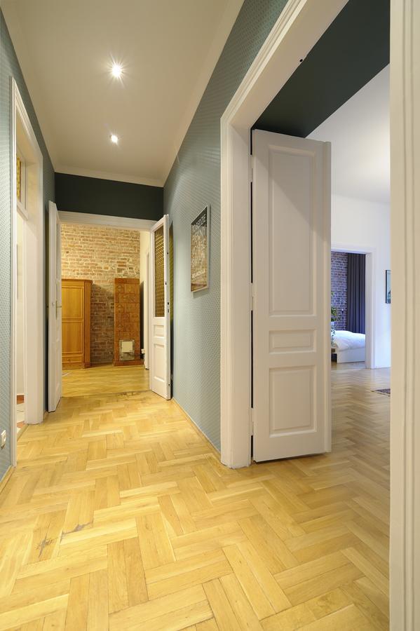Ekoidea Station Apartments Краков Экстерьер фото
