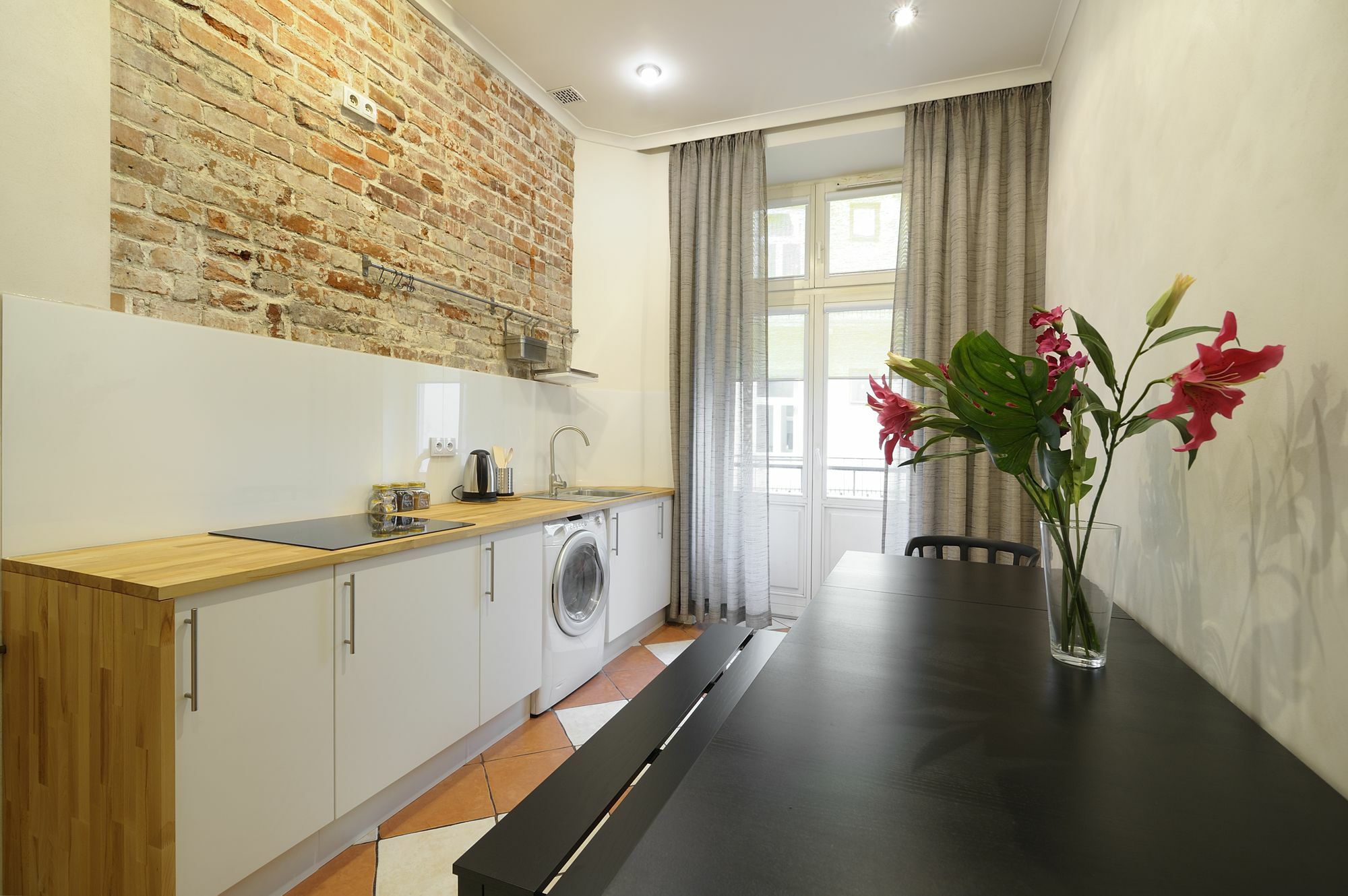 Ekoidea Station Apartments Краков Экстерьер фото
